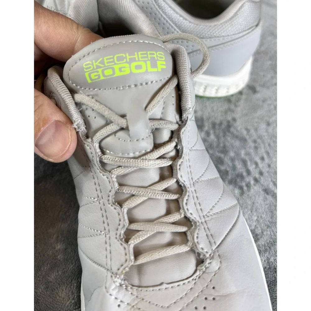 Skechers GO GOLF Shoes Mens Size 8.5 Gray Goga‎ Max Lightweight Spikeless Golf